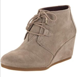 Toms Kala bootie Sz 9